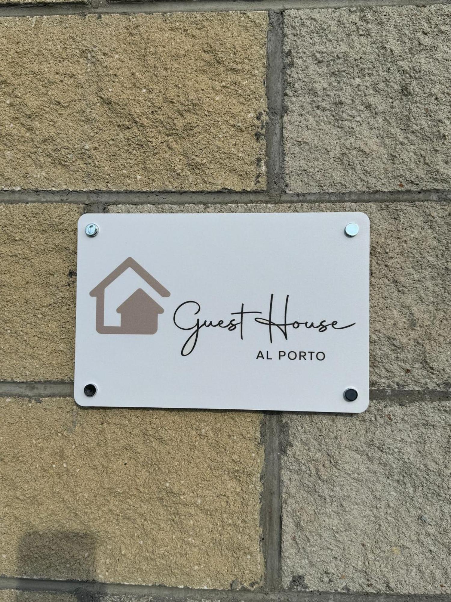 Guest House Al Porto Чивитавекия Екстериор снимка